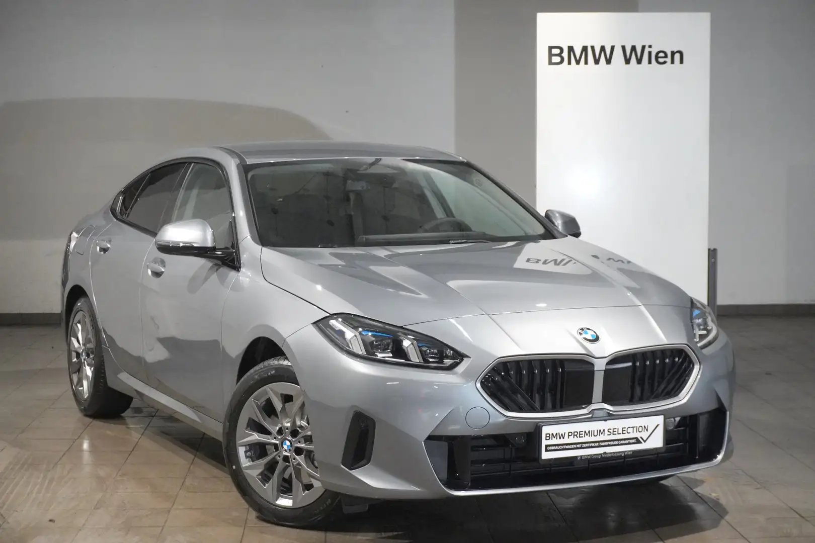 BMW 220 d Grau - 1
