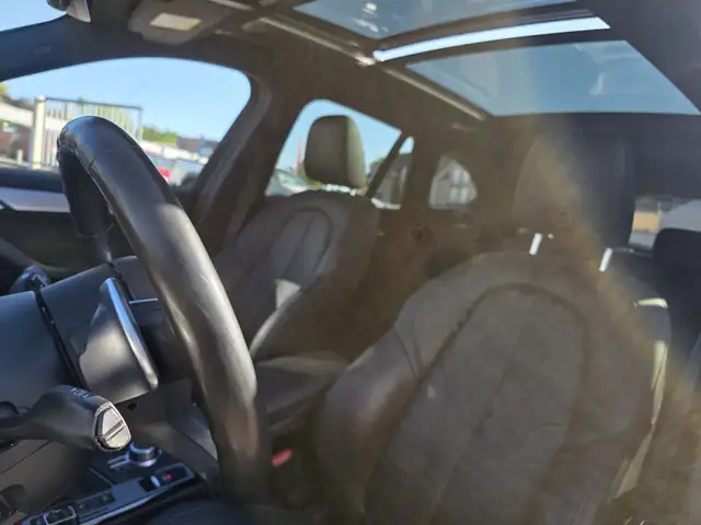 BMW X1 view 8