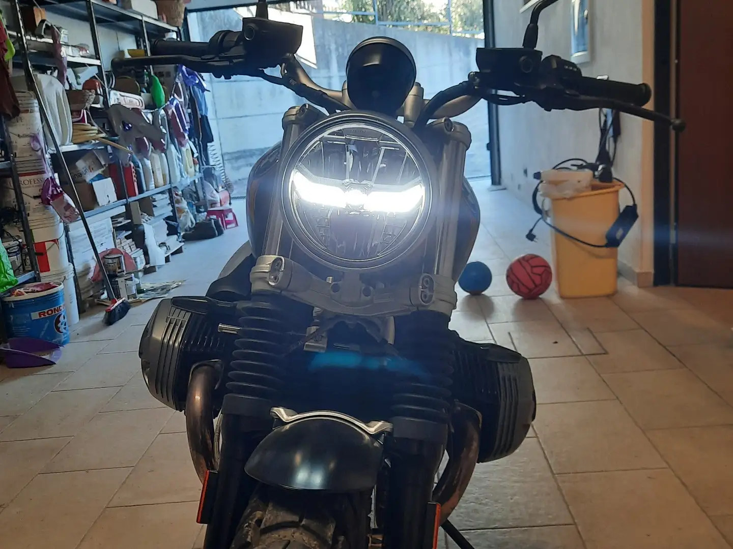 BMW R nineT Scrambler Bronzo - 1