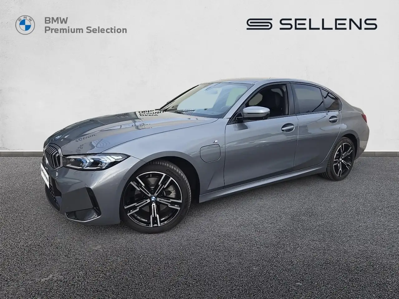 BMW 330 330eA 292ch M Sport — photo 1 of 20