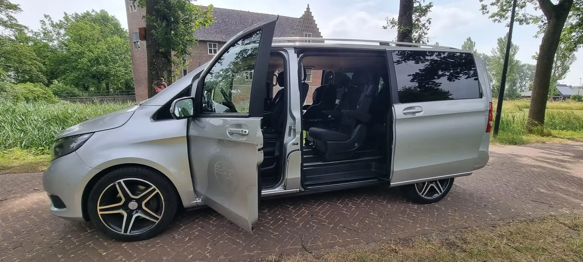Mercedes-Benz V 220 220 CDI Lang Avantg. Grijs - 2