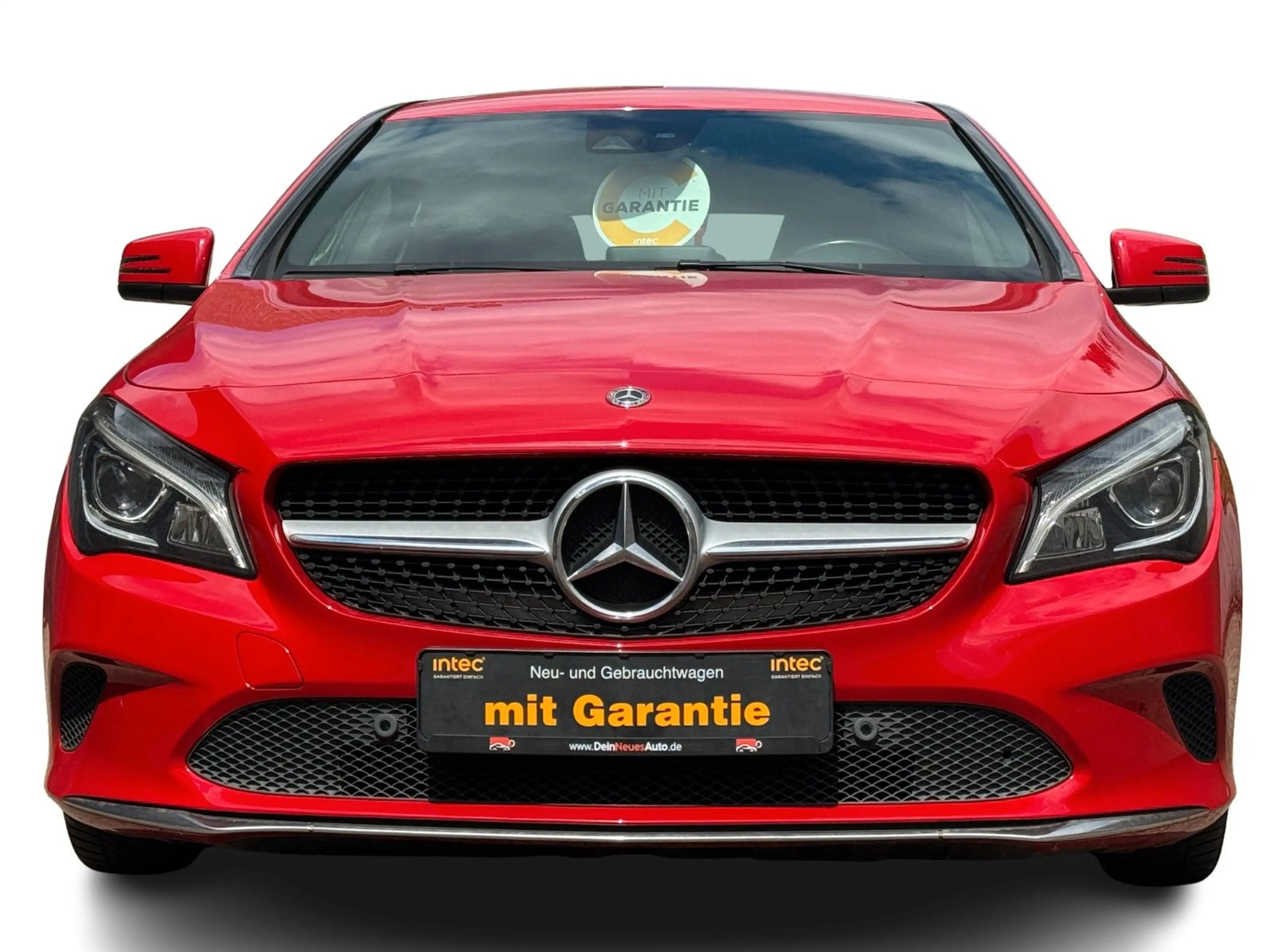 Mercedes-Benz CLA 200 *Urban*Navi*ParkAssist* — photo 2