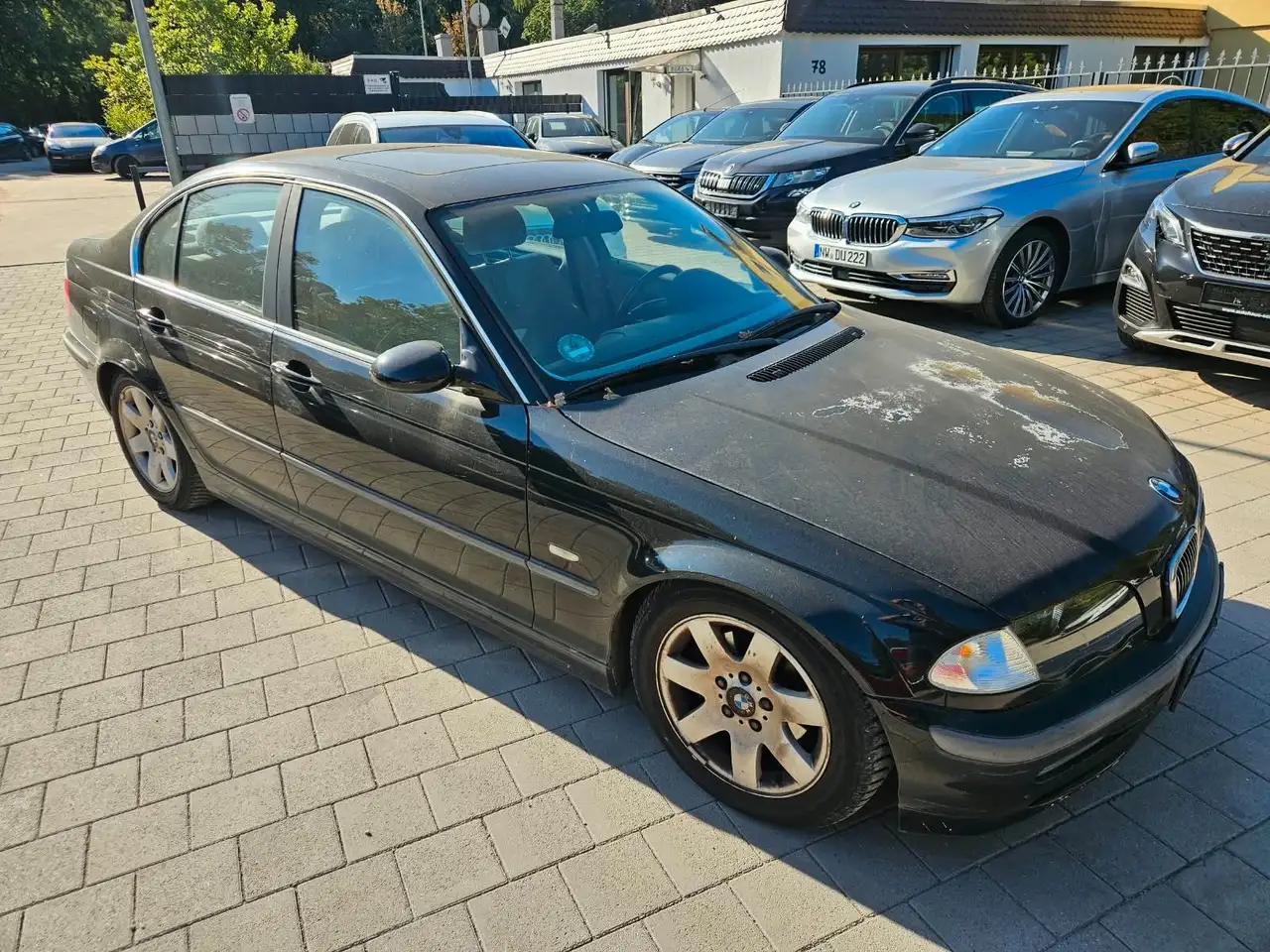 BMW 320 i, foto 3