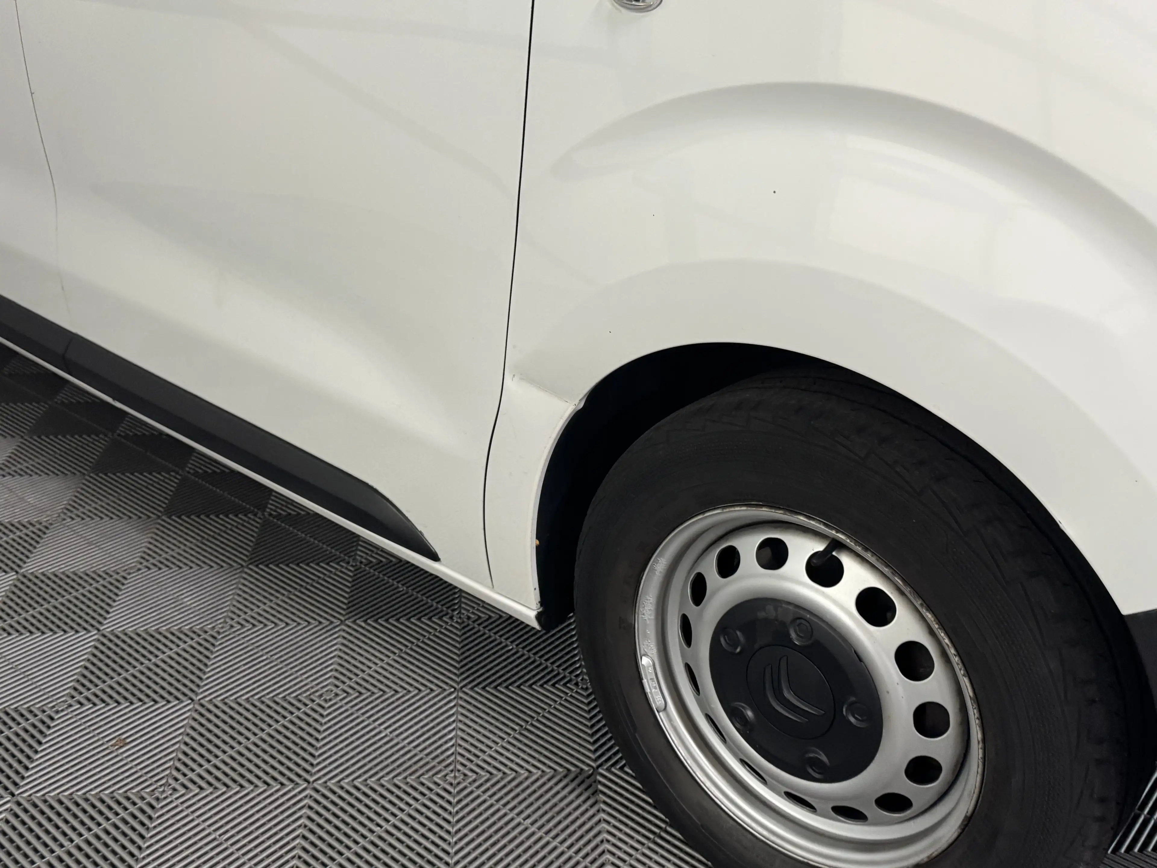 Citroen Jumpy 1.6 BlueHDI 95 | Club M 3-Pers | Airco | Cruise | — photo 24