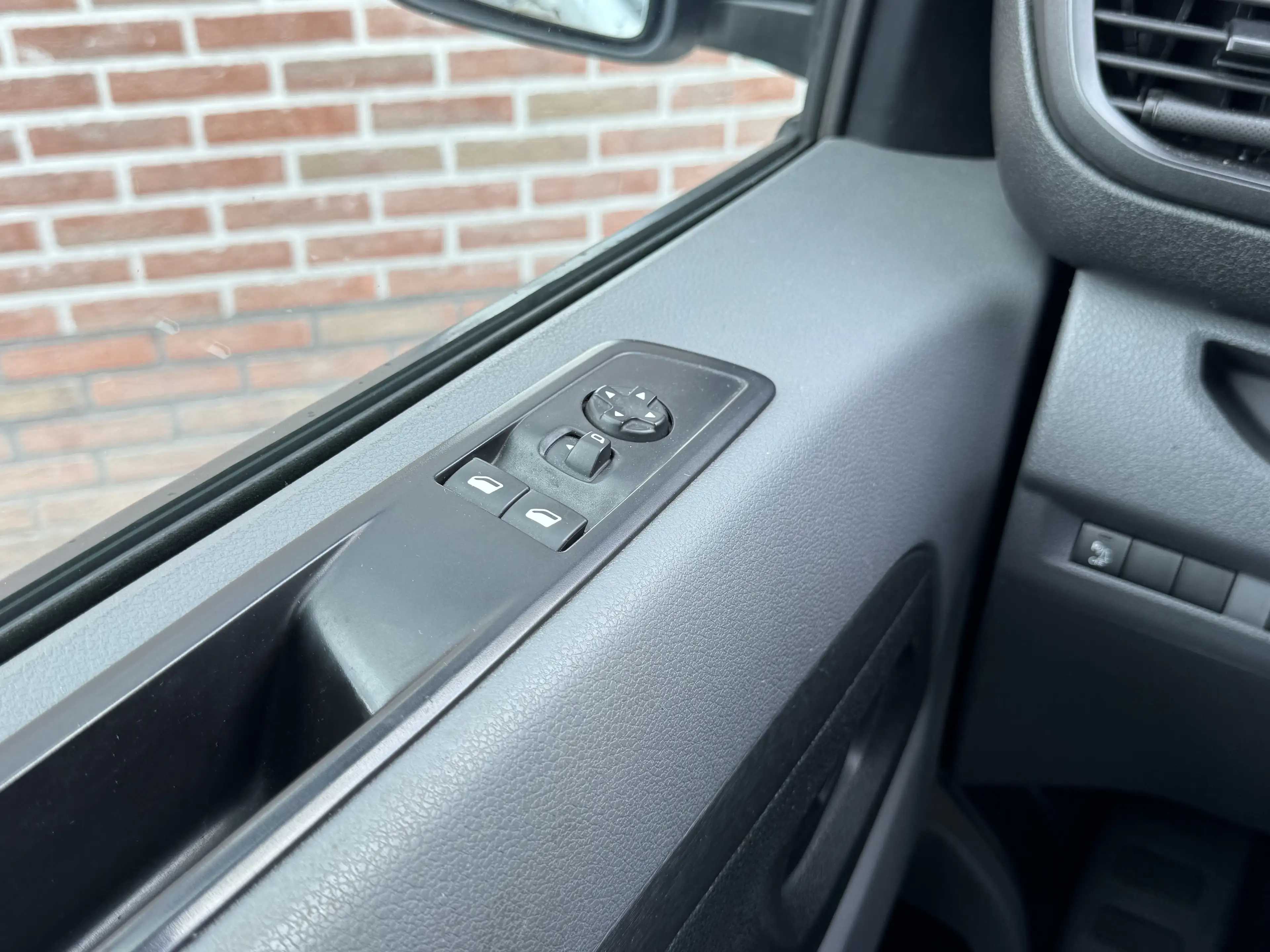 Citroen Jumpy 1.6 BlueHDI 95 | Club M 3-Pers | Airco | Cruise | — photo 17