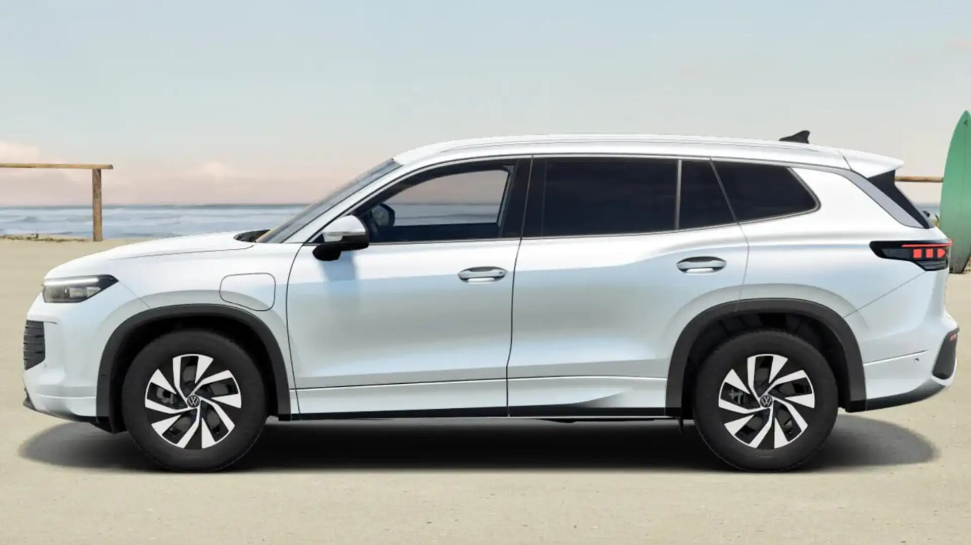 Volkswagen Tayron LIFE PHEV LED+ 5JGar Nav IQ.DRIVE SHZ ParkAs+ 1... Silber - 2
