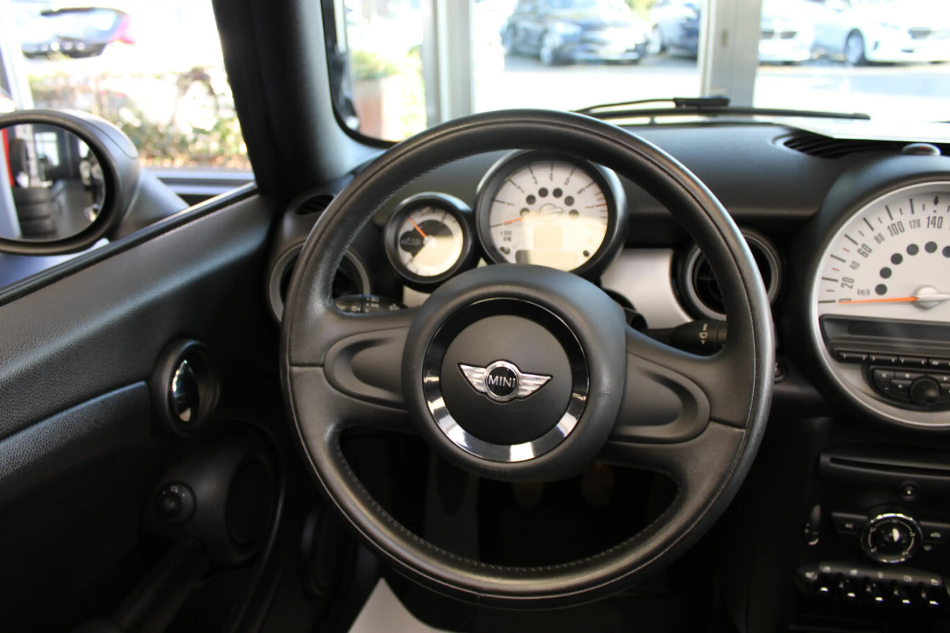 MINI One Cabrio Salt — photo 10