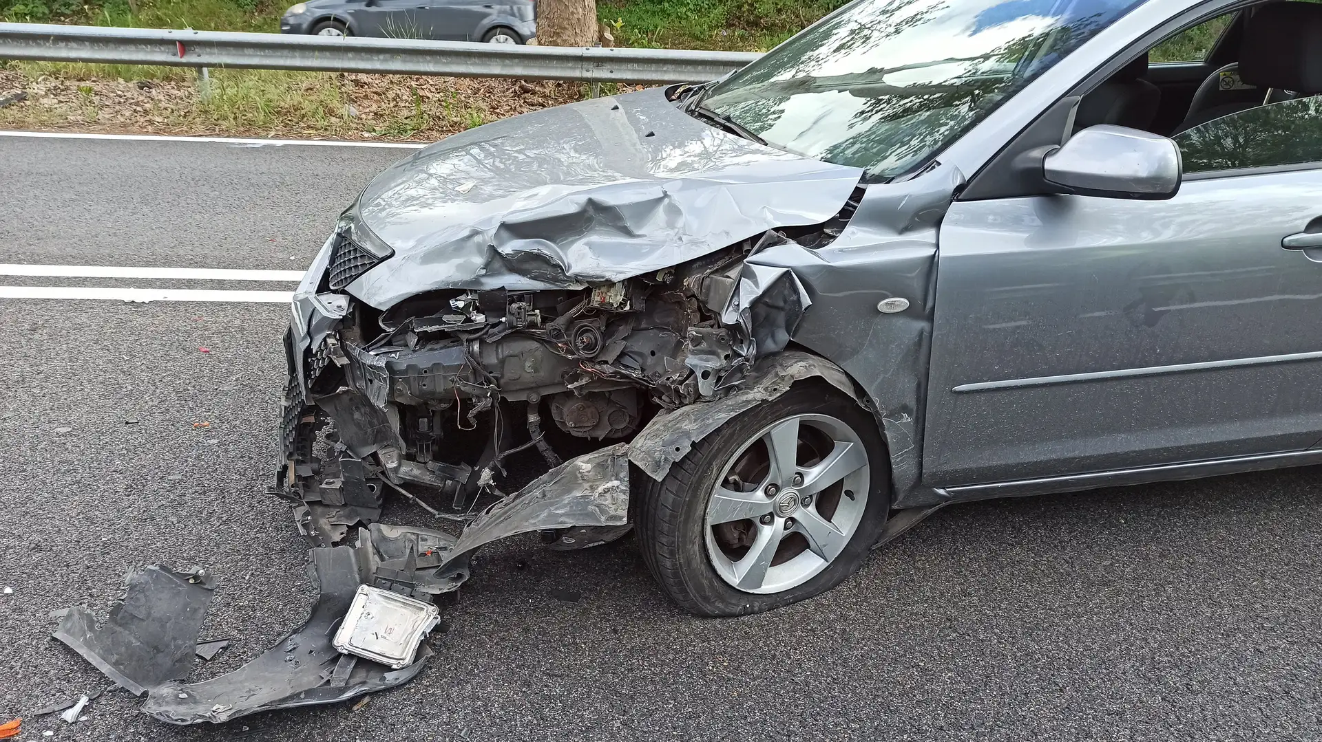 Mazda 3 1.6 td Hot Speed 110cv dpf Argento - 2