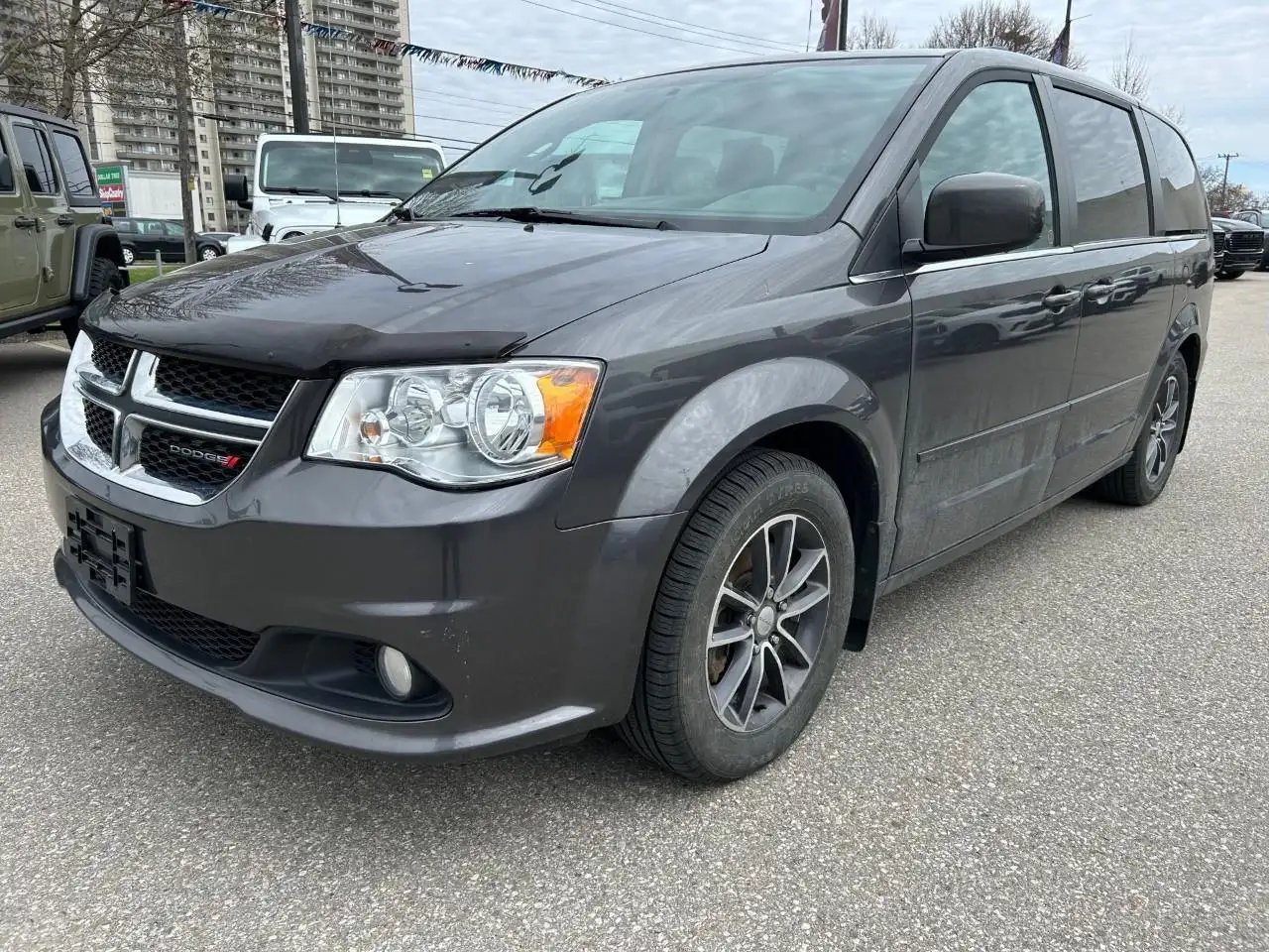 Dodge Grand Caravan снимка Dodge Grand Caravan