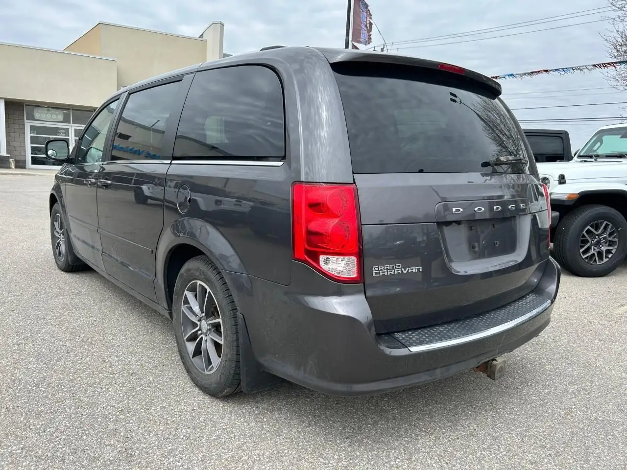 Dodge Grand Caravan снимка Dodge Grand Caravan