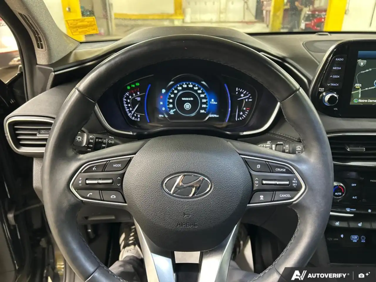 Hyundai SANTA FE снимка Hyundai SANTA FE