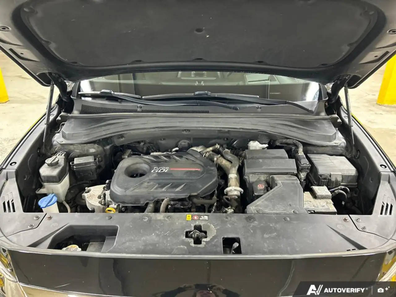 Hyundai SANTA FE снимка Hyundai SANTA FE