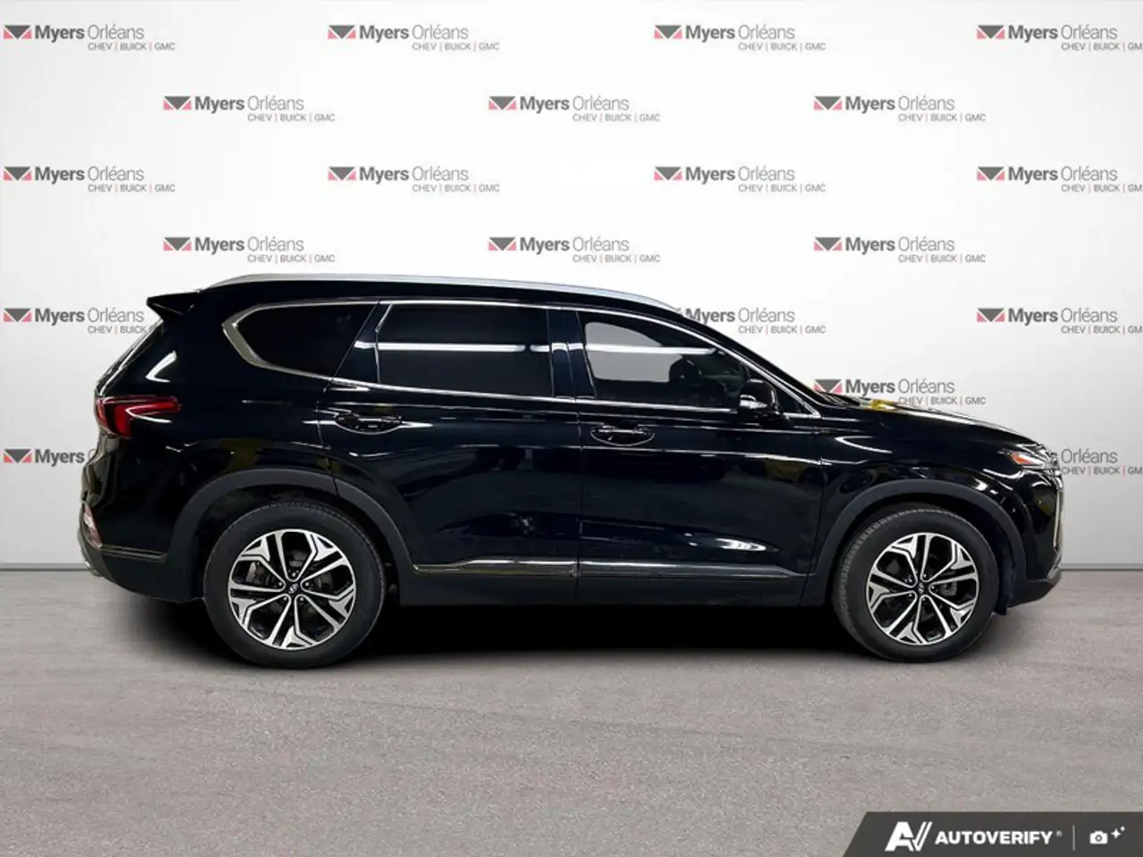 Hyundai SANTA FE снимка Hyundai SANTA FE