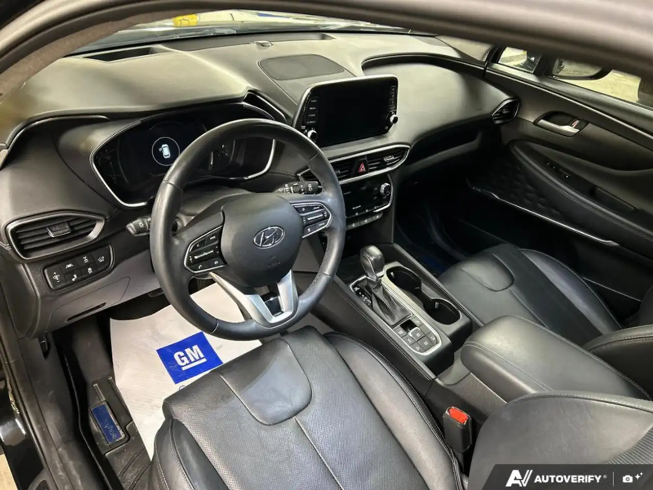 Hyundai SANTA FE снимка Hyundai SANTA FE