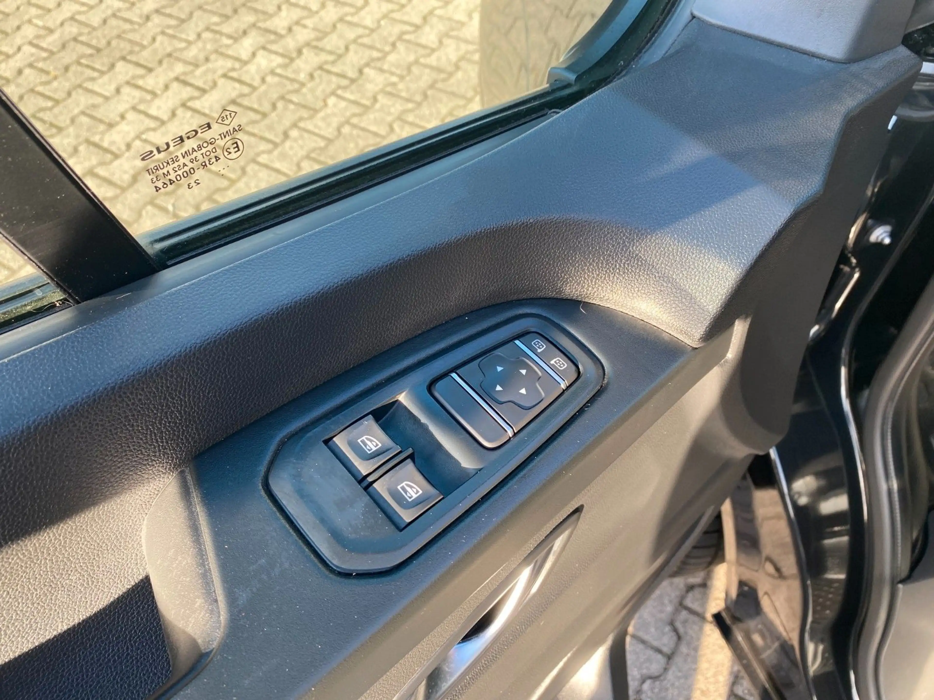 Renault Trafic Combi L2H1 3,0t  Life LED Kamera — photo 5