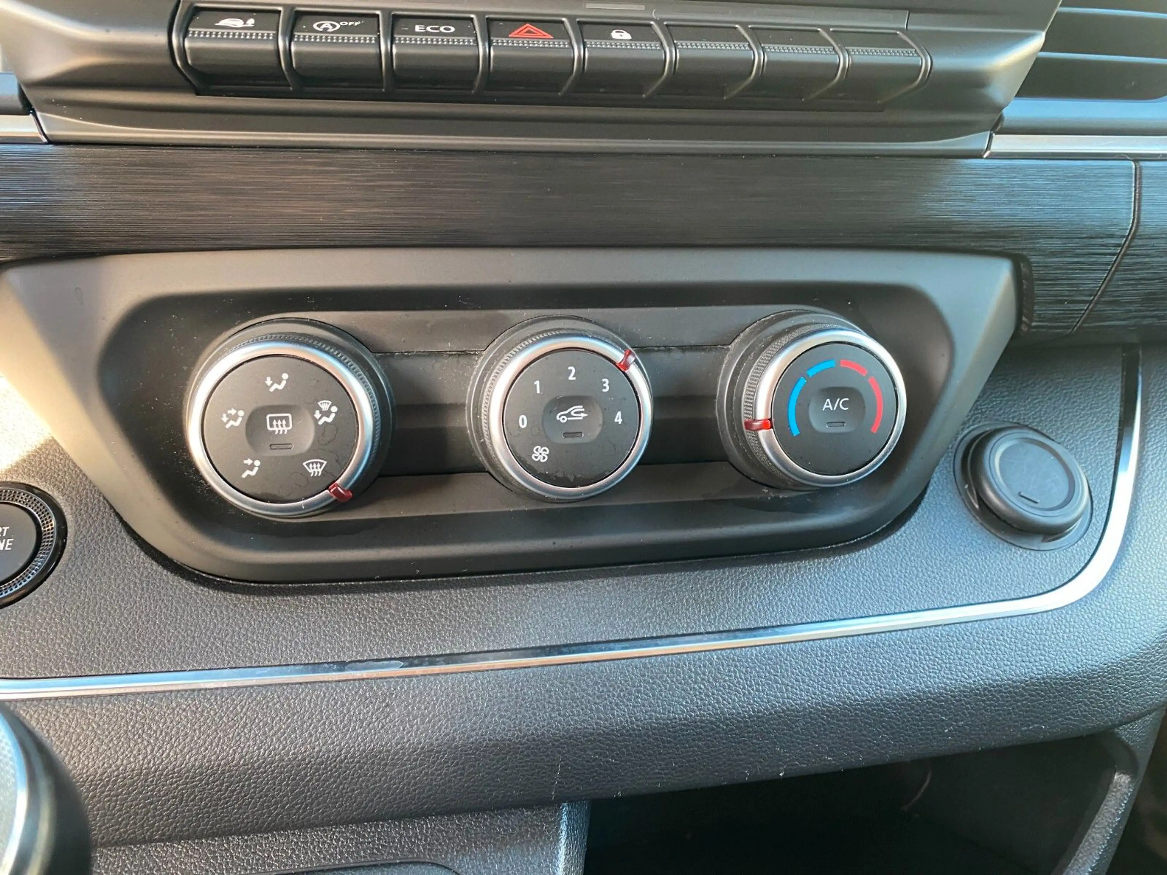 Renault Trafic Combi L2H1 3,0t  Life LED Kamera — photo 11