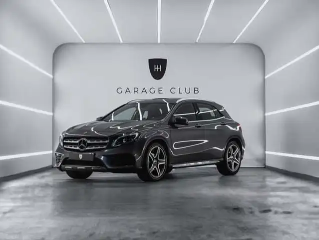 Mercedes-Benz GLA 180 7G-DCT