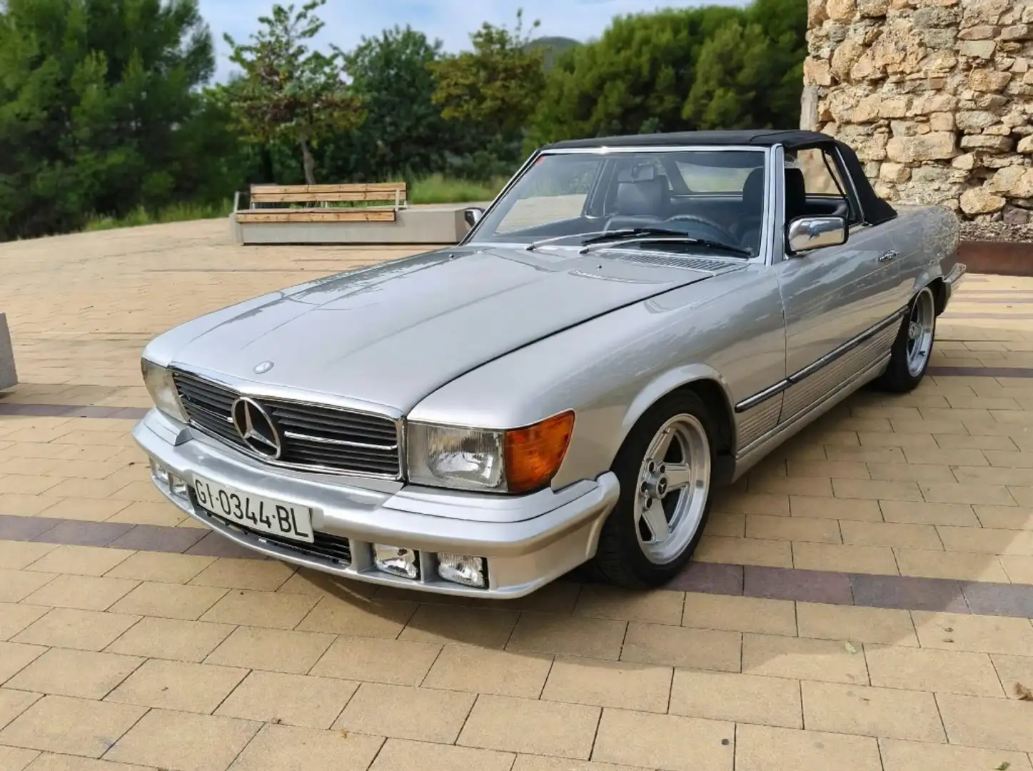 Mercedes-Benz 350 SL (107) Plateado - 1
