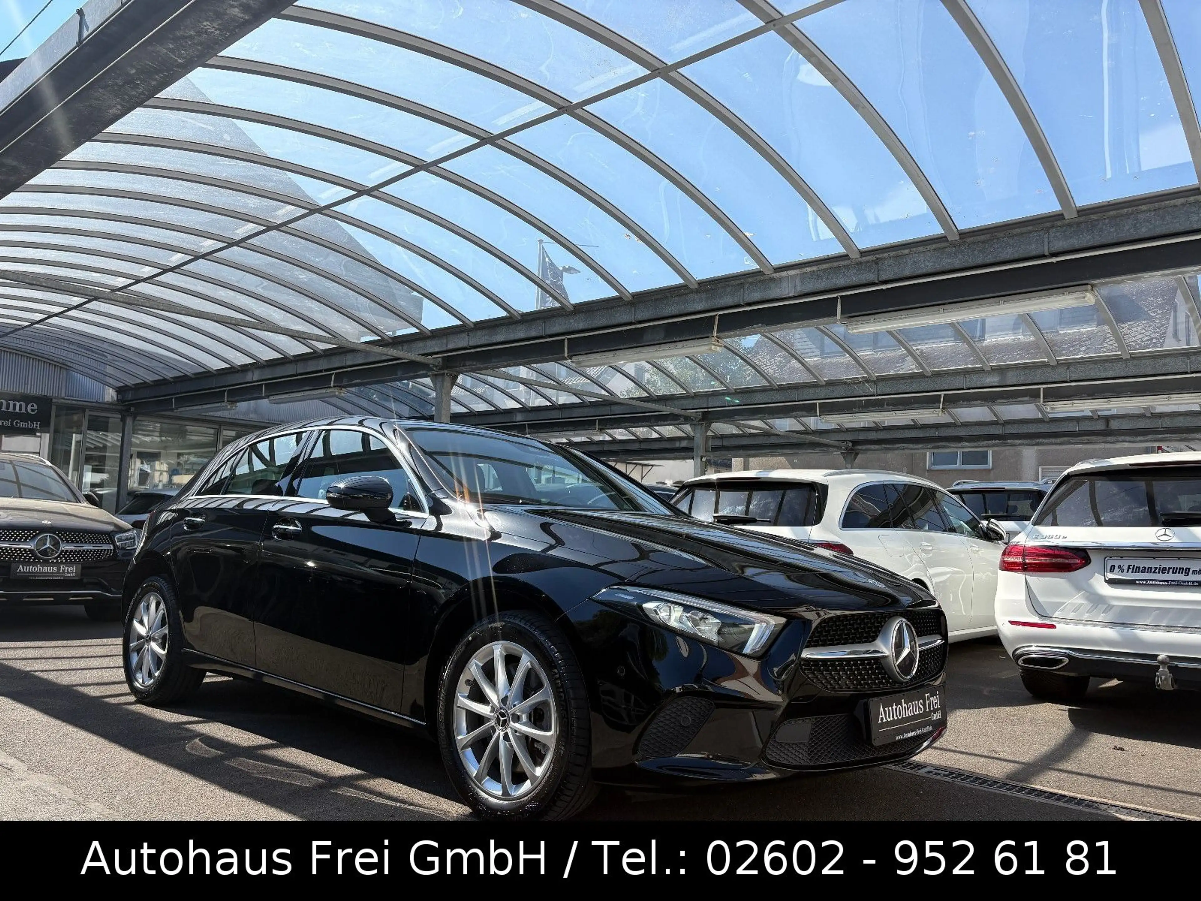 Mercedes-Benz A 250 e Progressive 1-HAND*LED*TEILLEDER*NAVI* — photo 3
