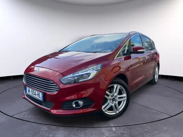 Ford S-Max Titanium