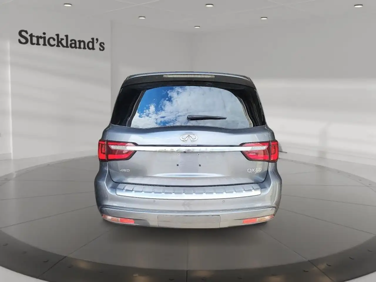 Infiniti QX80 fotografie Infiniti QX80