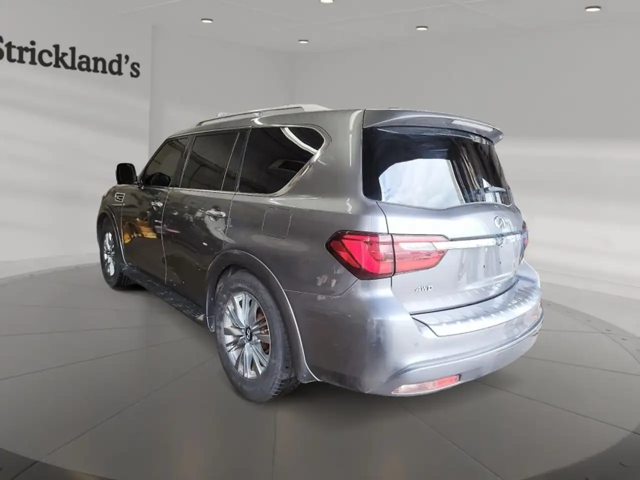 Infiniti QX80 fotografie Infiniti QX80