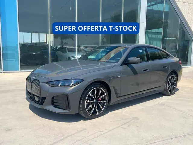 BMW i4 eDrive 40 Msport pro - SUPER OFFERTA T-STOCK