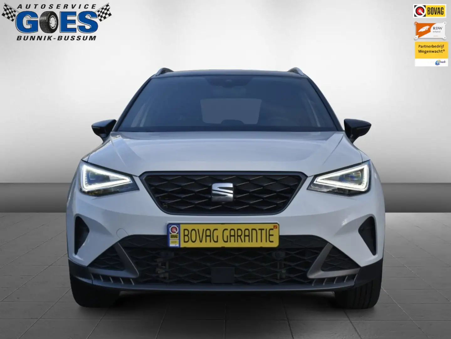 SEAT Arona Arona 1.0 TSI FR (EURO 6e) Wit - 2