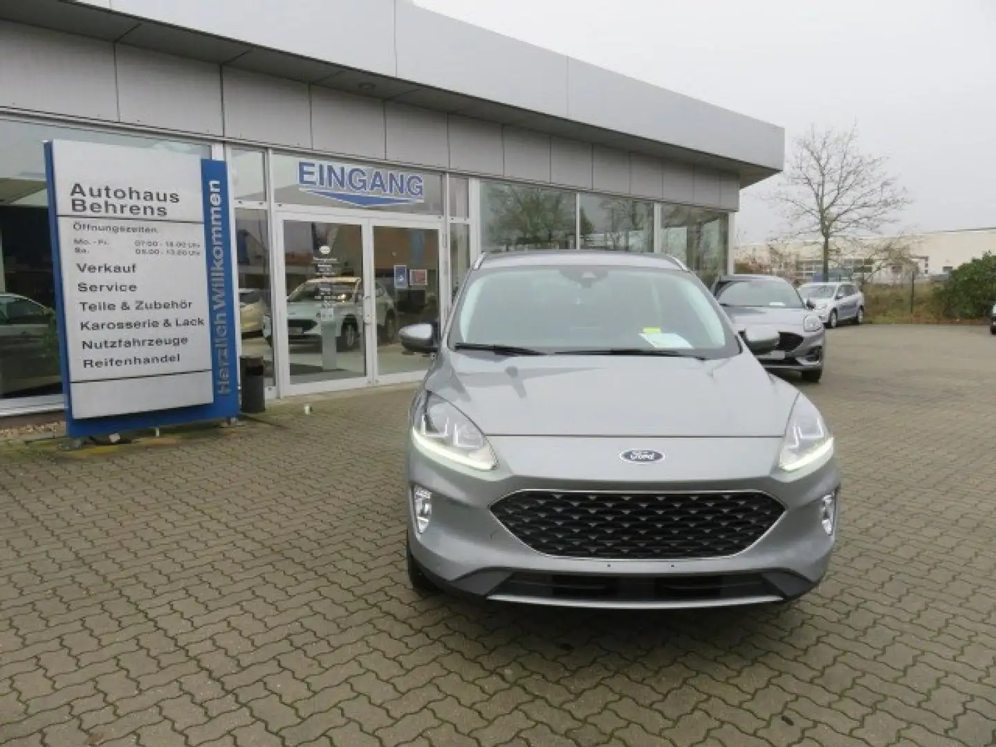 Ford Kuga Cool & Connect Silber - 2