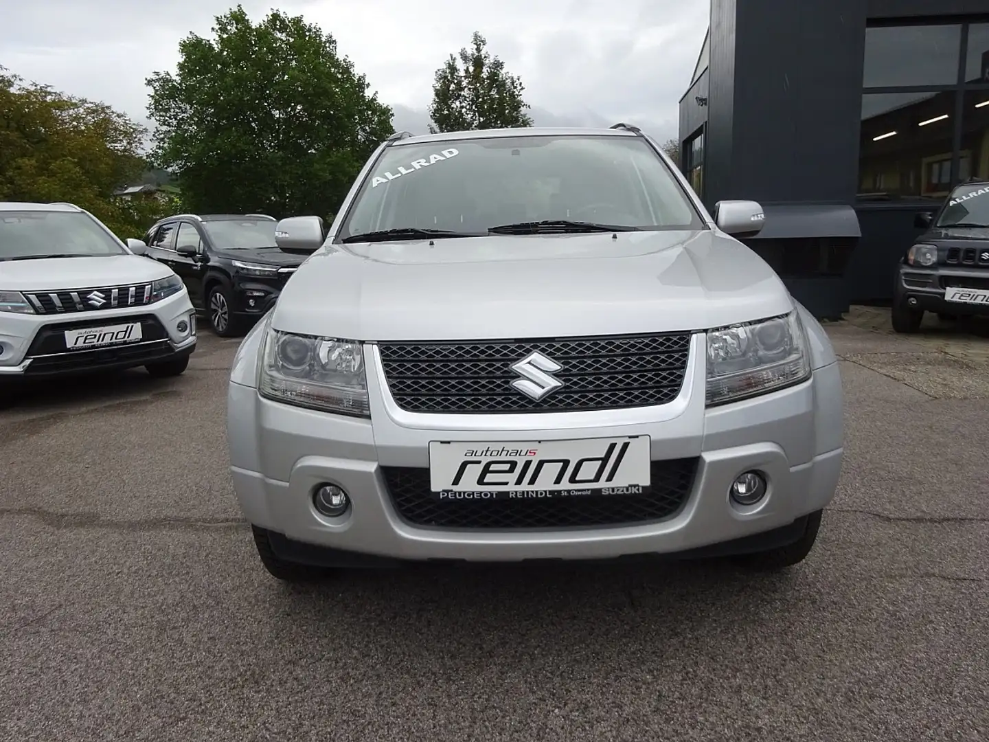 Suzuki Grand Vitara 1,9 VX DDiS, Klimaautomatik, AHK-starr,Tempomat... Silber - 2