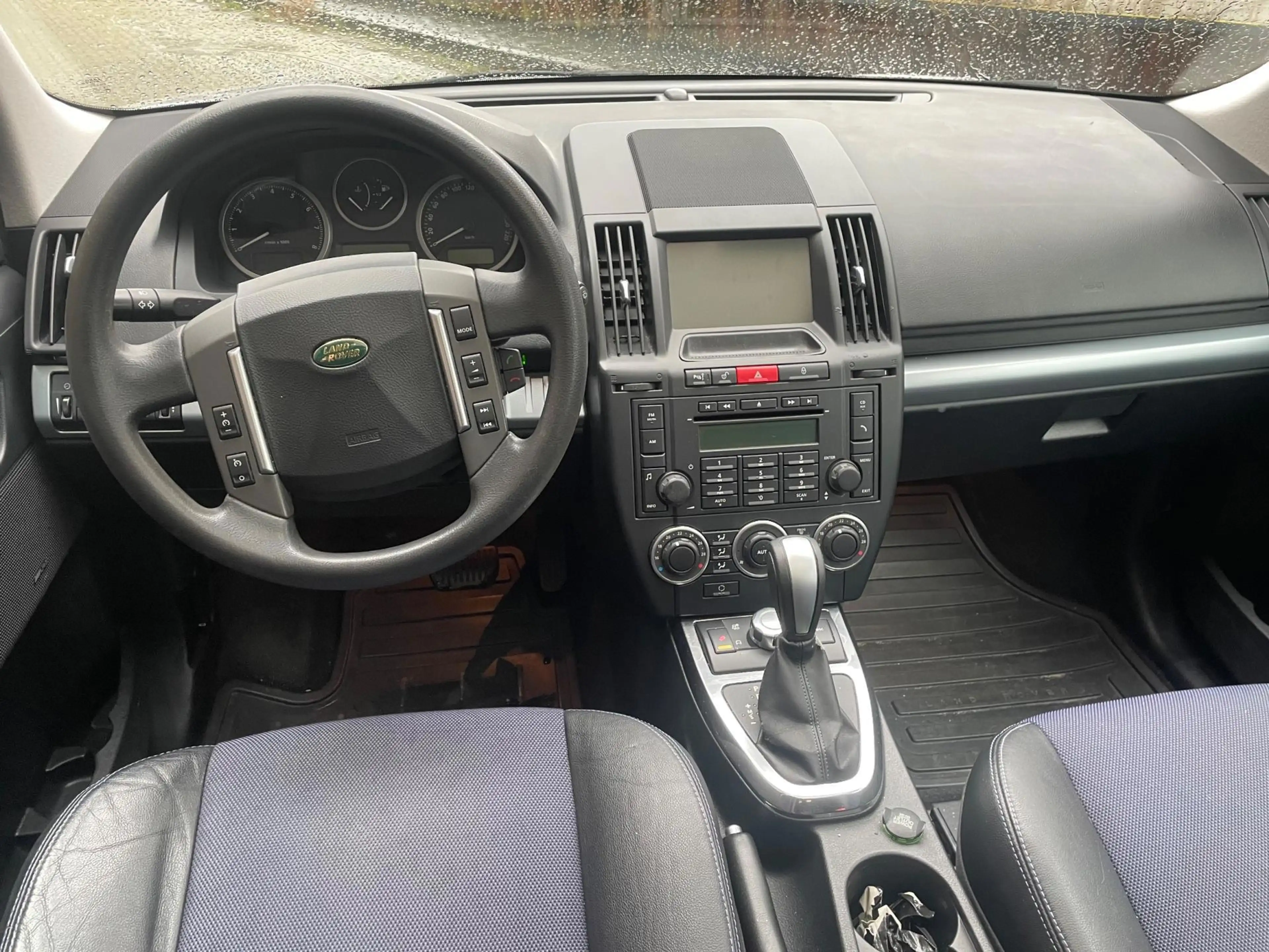 Land Rover Freelander 3.2 i6 HSE Automaat Pano — photo 13