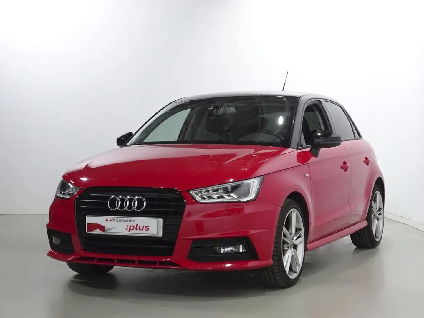 Audi A1 Sportback 1.6TDI Adrenalin Rojo - 1