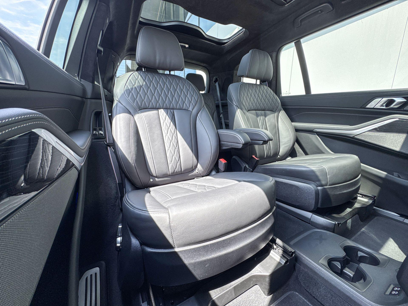 BMW X7 M60i xDrive | M Sport | Driving Assistant Professi — photo 10