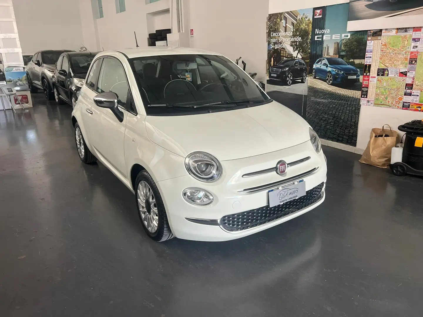 Fiat 500 500 1.2 Lounge 69cv dualogic my20 Bianco - 2
