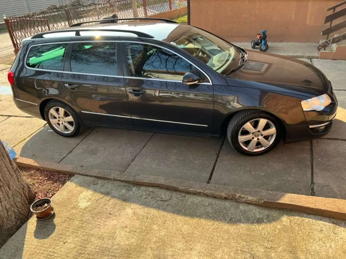 Volkswagen Passat Variant Passat Variant Comfortline 2,0 TDI DPF Braun - 1