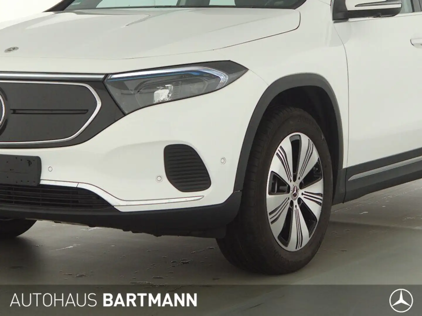 Mercedes-Benz EQA 250 EQA 250 PANO+360°+LED+ PROGRESSIVE+JungerStern++ Blanc - 2