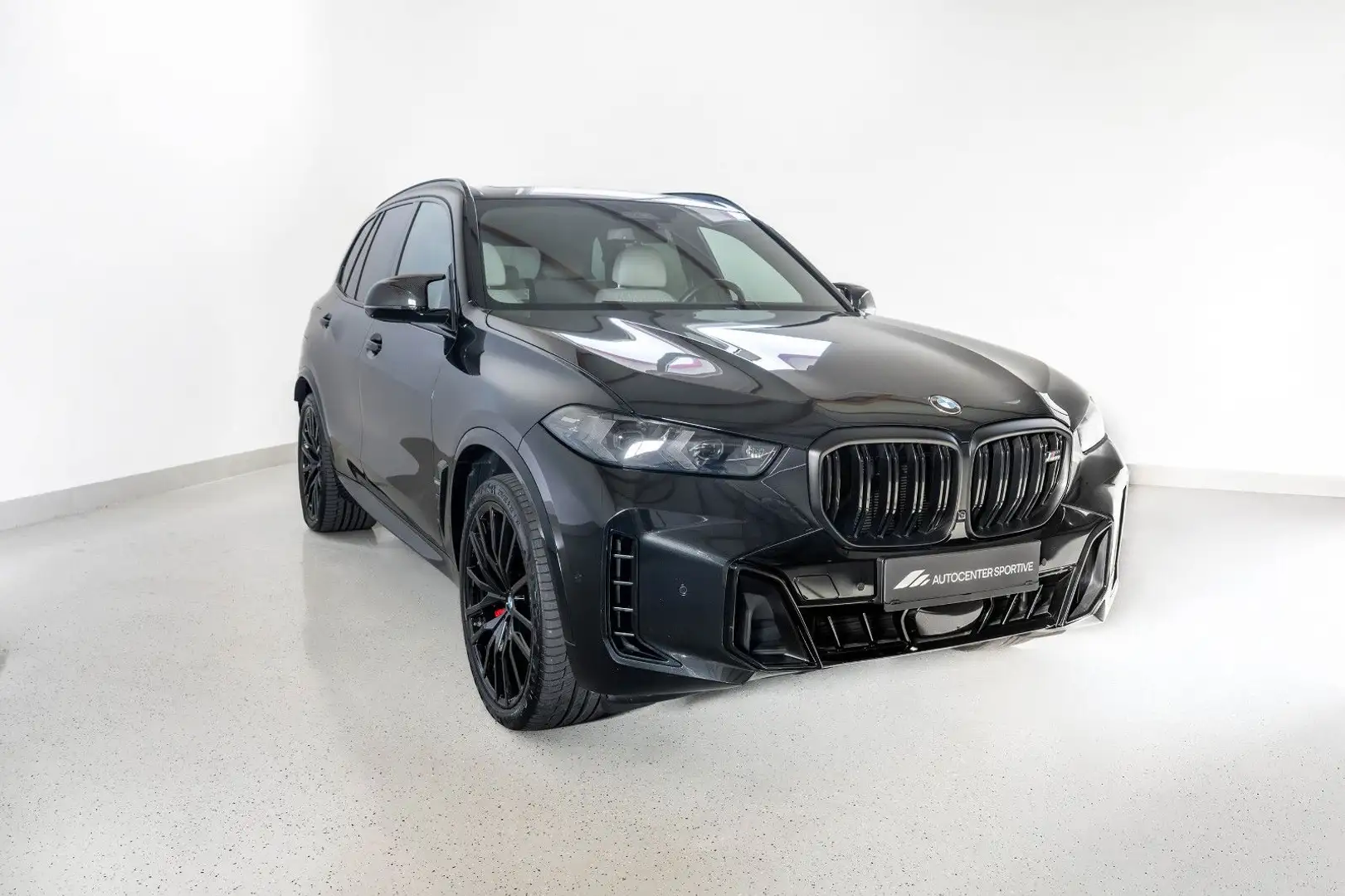 BMW X5 M60i PROFESSIONAL CARBON GLAS SKY MERINO B&W Noir - 1