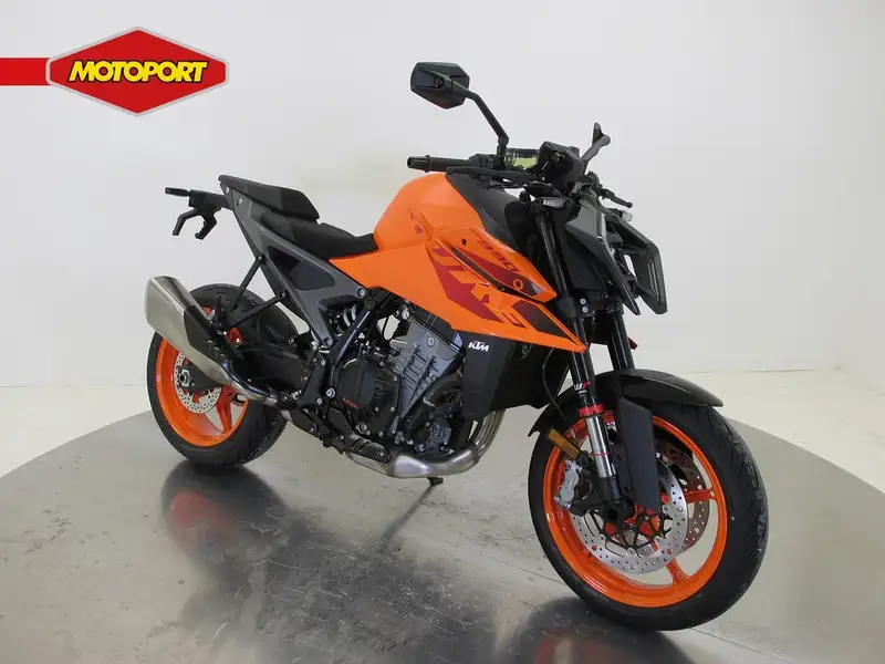 KTM 990 Duke - foto 2