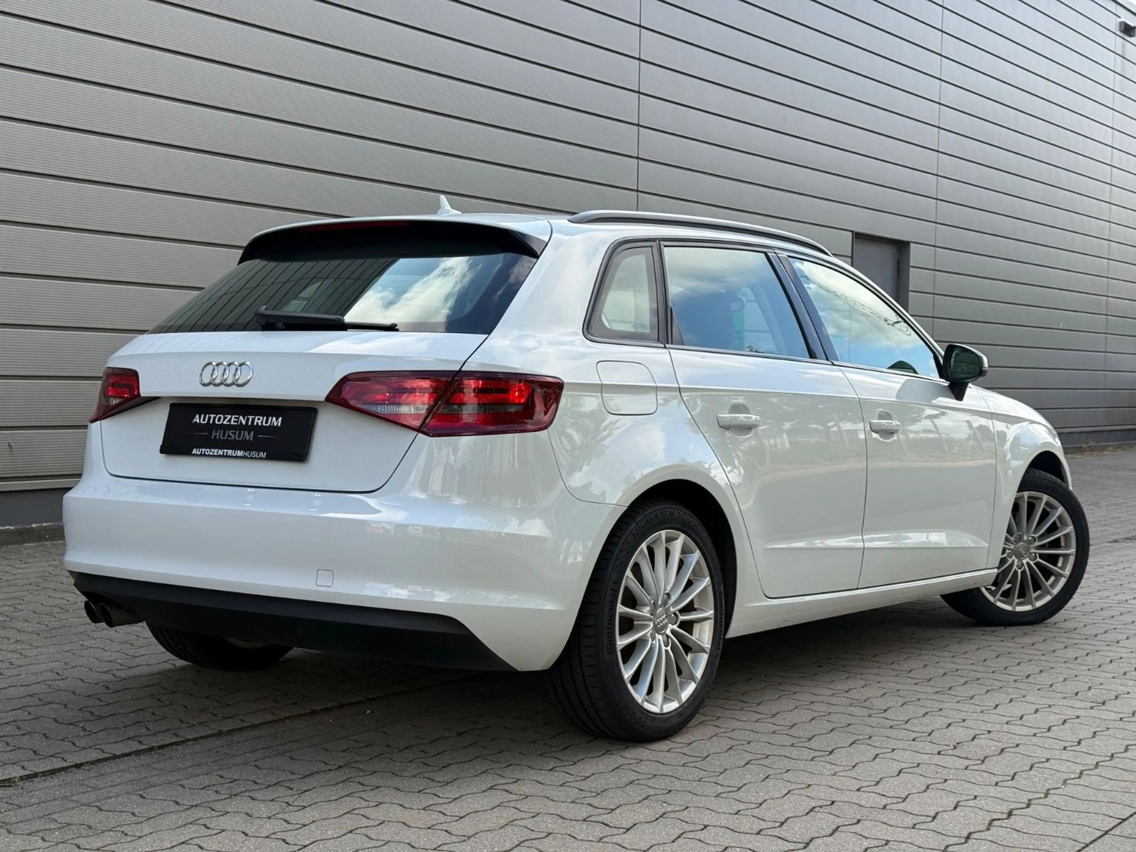 Audi A3 Sportback attraction quattro*HU/AU NEU* — photo 9