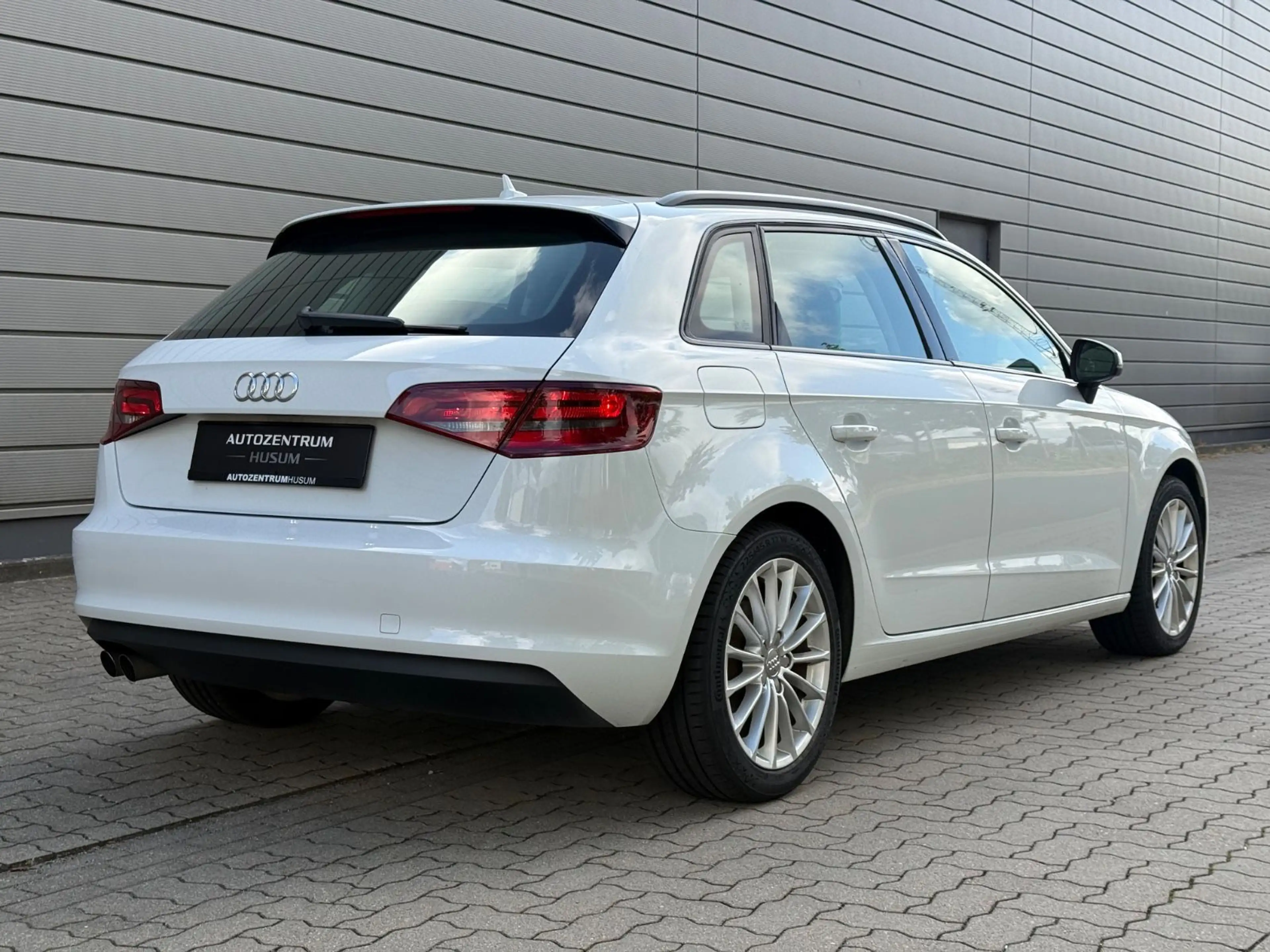 Audi A3 Sportback attraction quattro*HU/AU NEU* — photo 10
