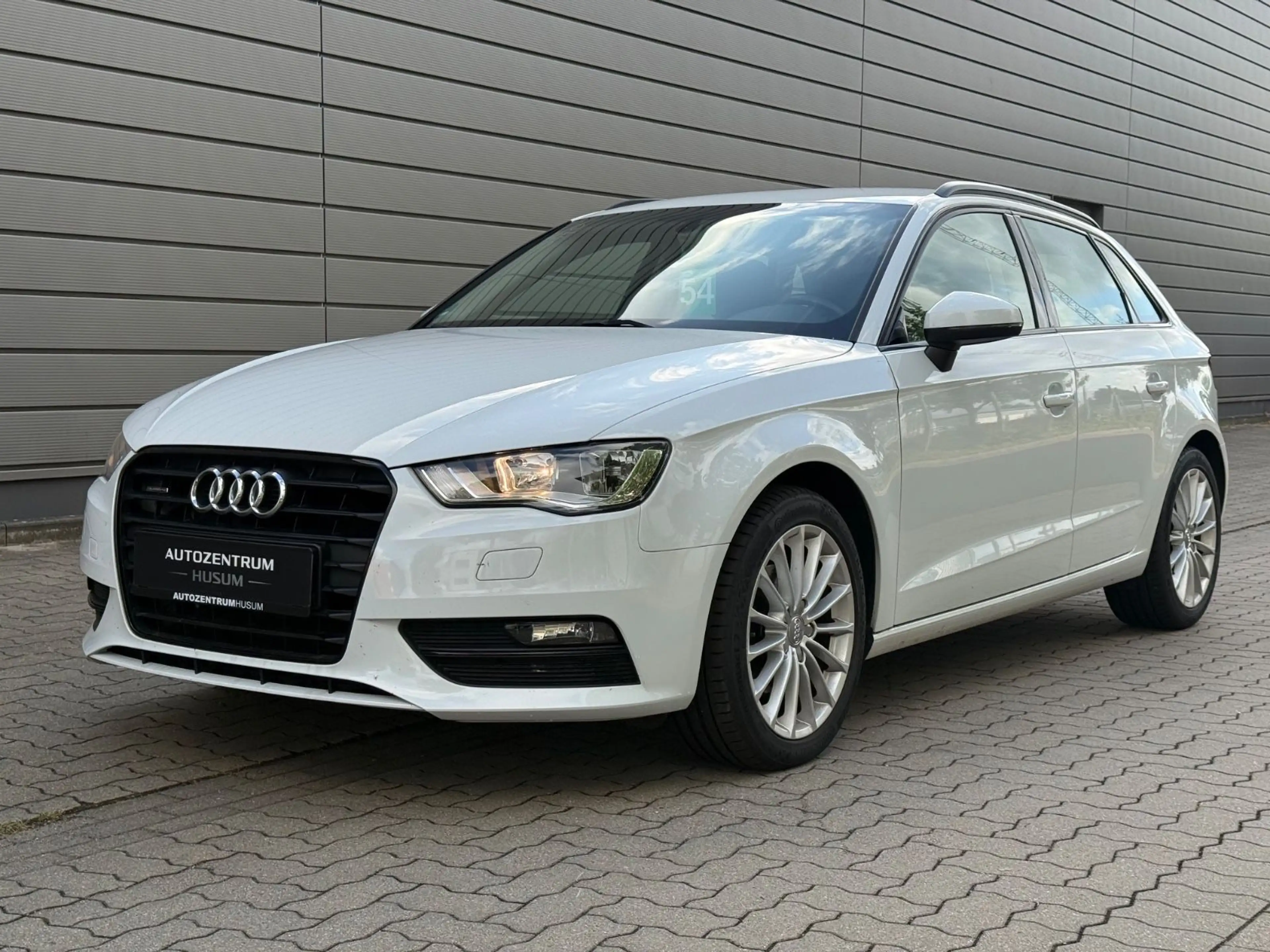 Audi A3 Sportback attraction quattro*HU/AU NEU* — photo 2