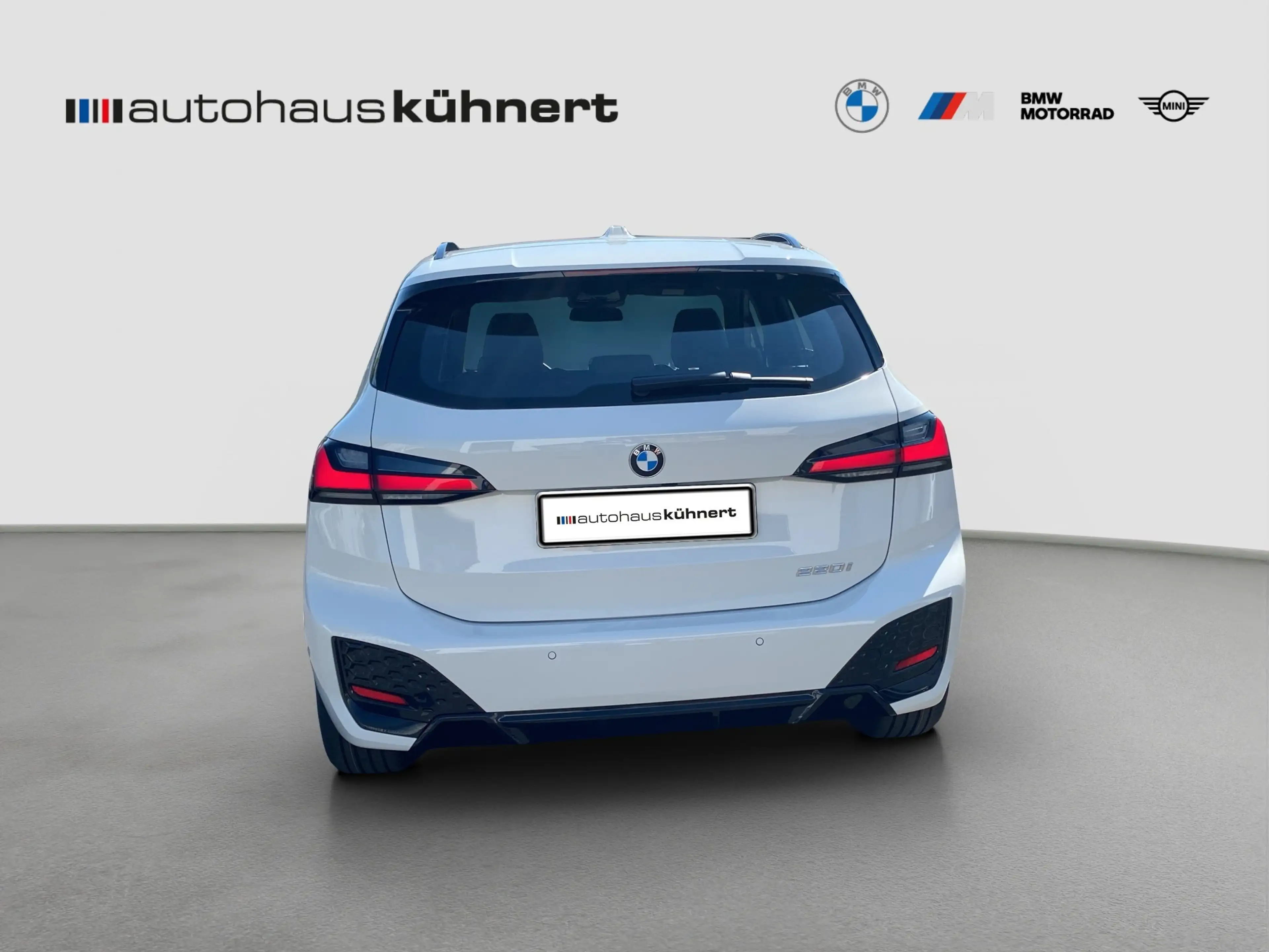 BMW 220 220i Active Tourer ///M-Sport ACC ParkA+ AHK — photo 6