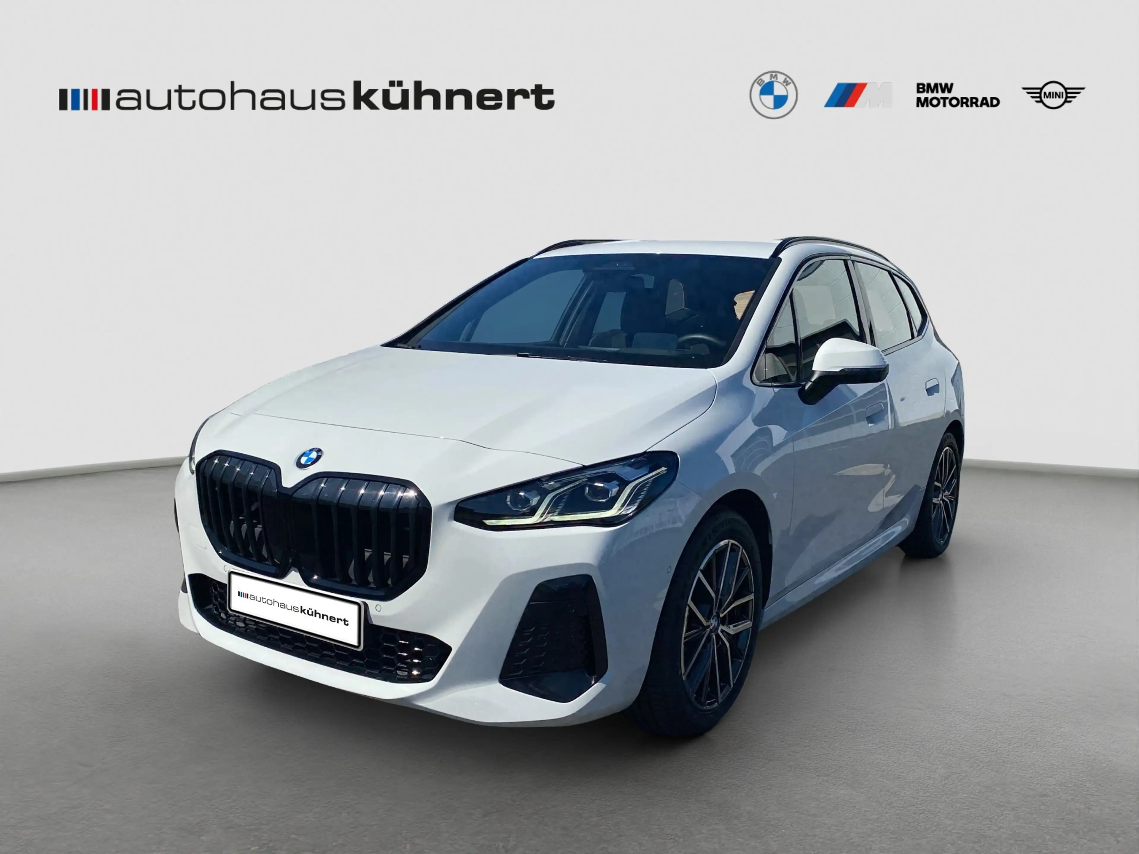 BMW 220 220i Active Tourer ///M-Sport ACC ParkA+ AHK — photo 2