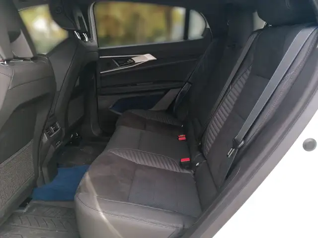 Renault Rafale RAFALE Atelier Alpine E-Tech Plug-in Hybrid 300 4x4 Ansicht 10