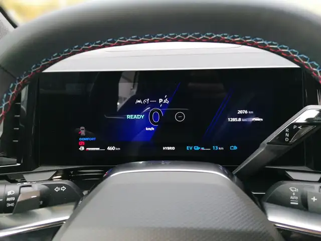 Renault Rafale RAFALE Atelier Alpine E-Tech Plug-in Hybrid 300 4x4 Ansicht 8