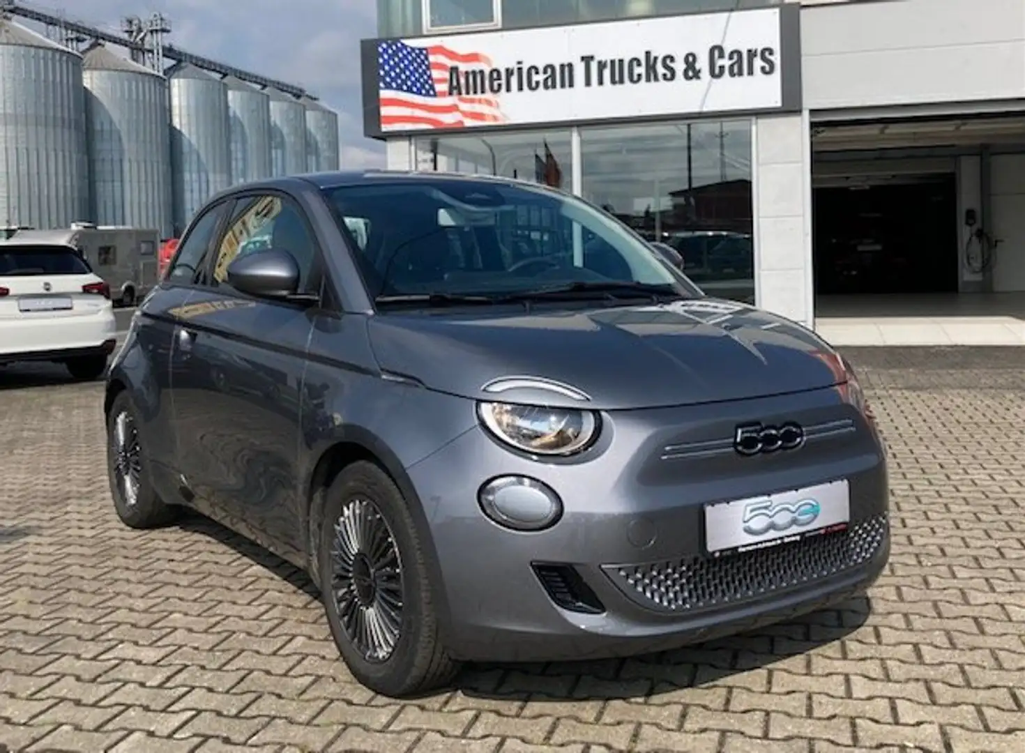 Fiat 500e Icon 42 kWh/Navi/Keyless/Kamera Grau - 1
