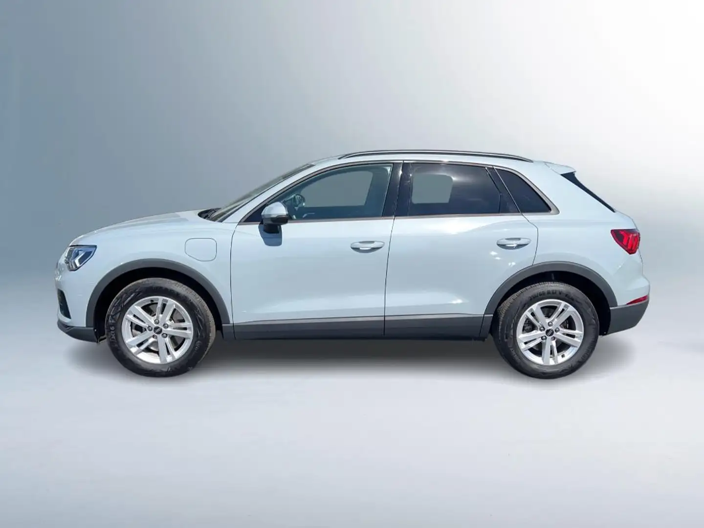 Audi Q3 TFSI e 45 TFSI e 180(245) kW(PS) S tronic - 2