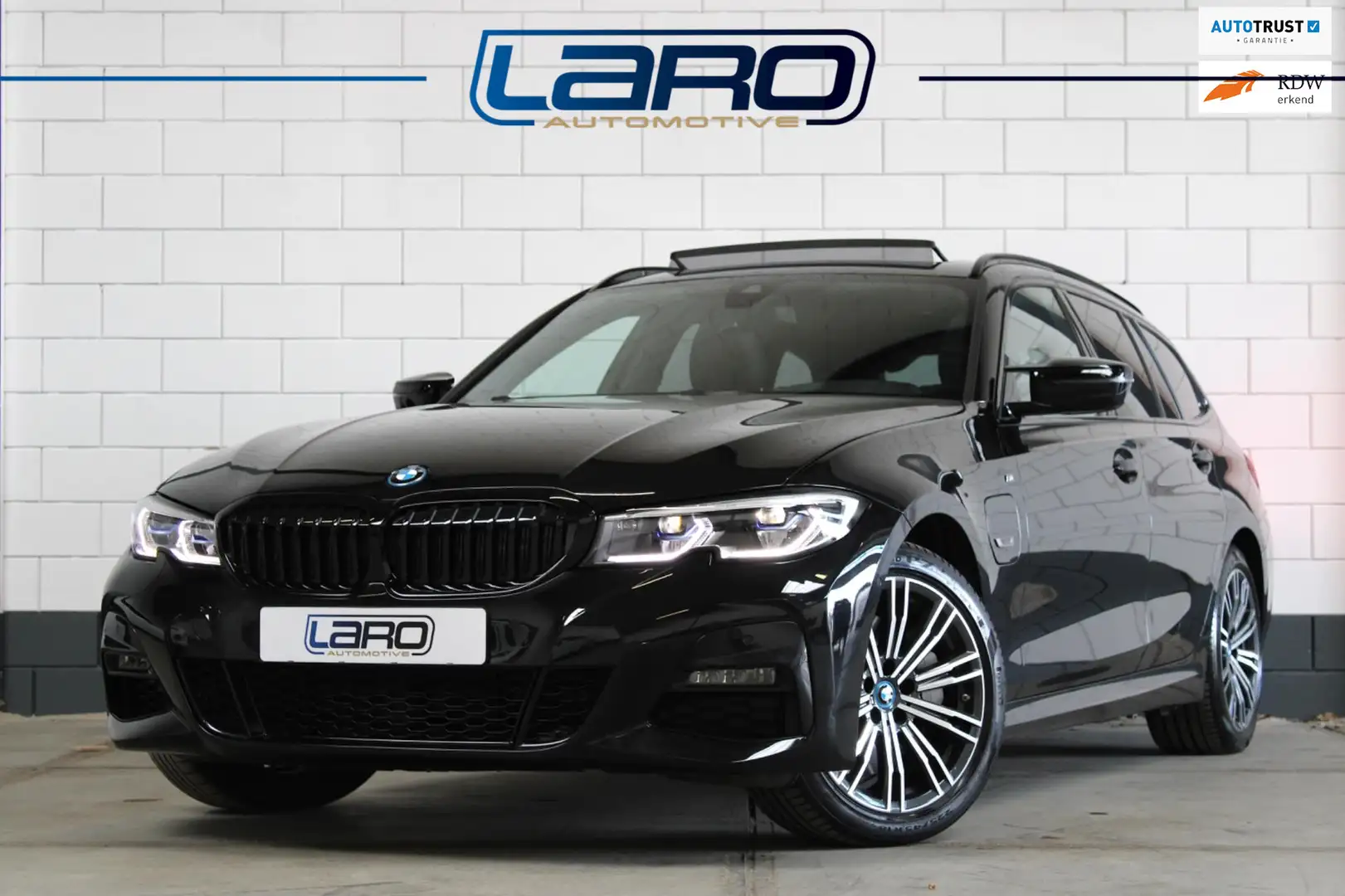 BMW 330 3-serie Touring 330e High Executive M Sport | Pano Negro - 1