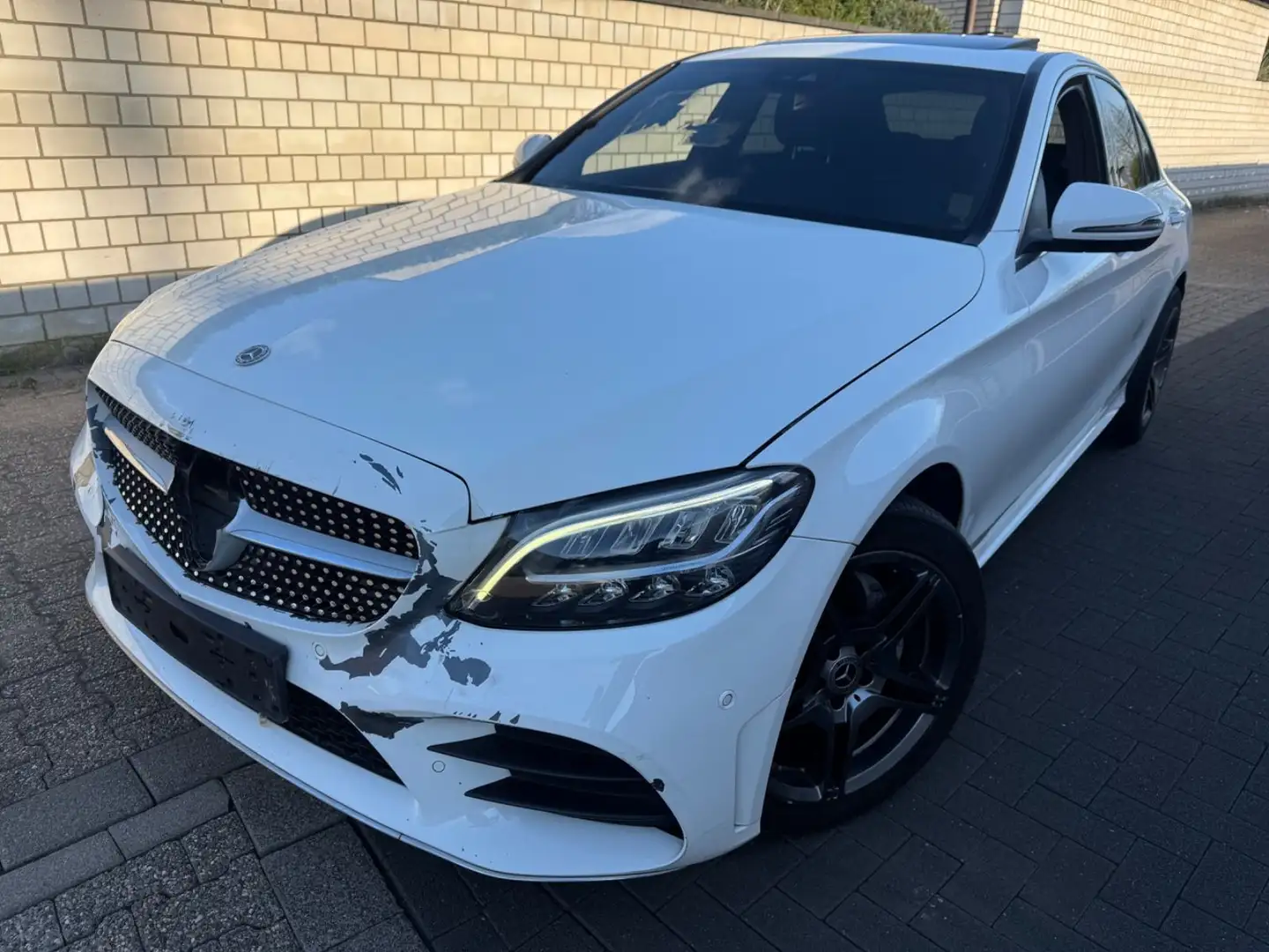 Mercedes-Benz C 220 d AMG Paket4Matic*SCH*Keyles*Kamera*Totwie Blanc - 1