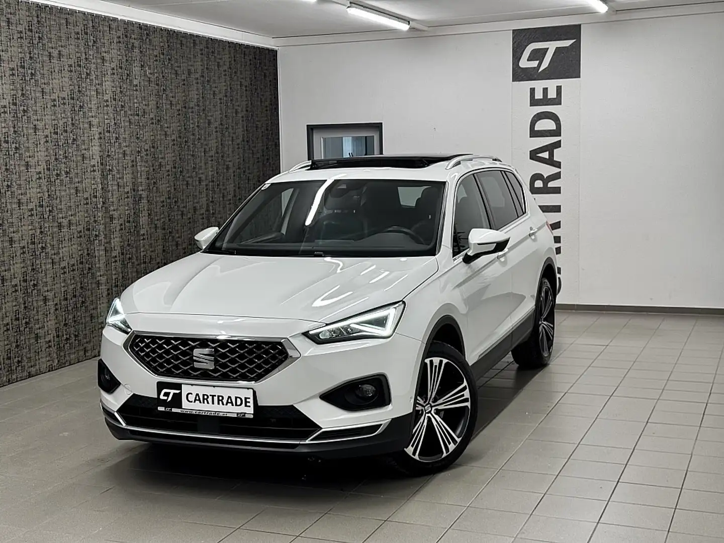 SEAT Tarraco 2,0 TDI Xcellence DSG 4Drive /LED/PANORAMAD./ V... White - 2